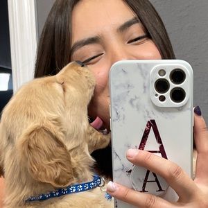 Meet your Posher, Alejandra